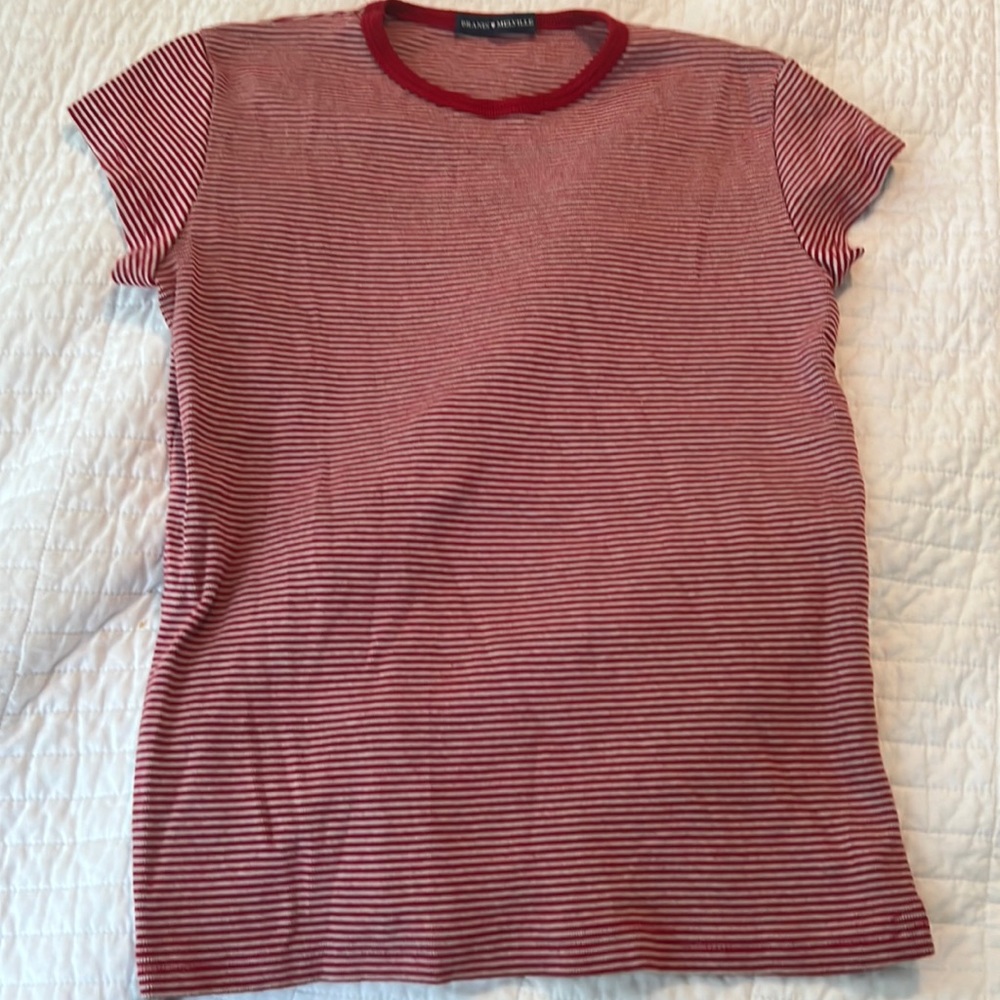 Brandy Melville tee shirt. Xs/s